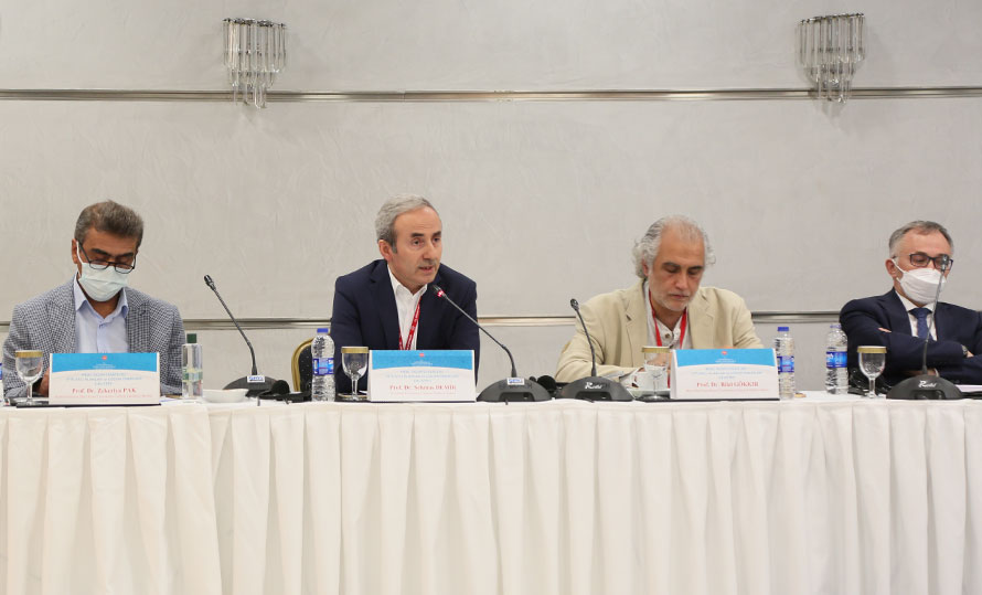 Din İşleri Yüksek Kurulu tarafından “Meal Yazım Stratejisi: İhtilaflı Alanlar ve Çözüm Önerileri Çalıştayı” düzenleniyor