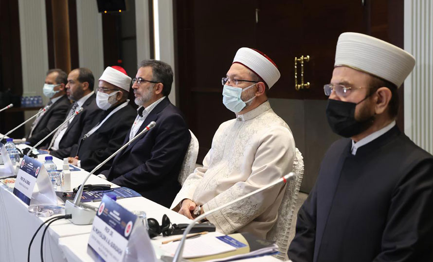 Uluslararası Namaz Vakitleri Kongresi Başladı