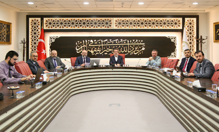 Din İşleri Yüksek Kurulu Uluslararası Fıkıh Meclisleriyle Ahvâl-İ Şahsiyye Meseleleri Konusunda İlmi Toplantı Düzenledi