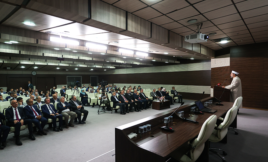 Kurulumuz tarafından "Güncel Tartışmalar Bağlamında Hadislerin Anlaşılmasını Etkileyen Meseleler Çalıştayı" Gerçekleştirildi.