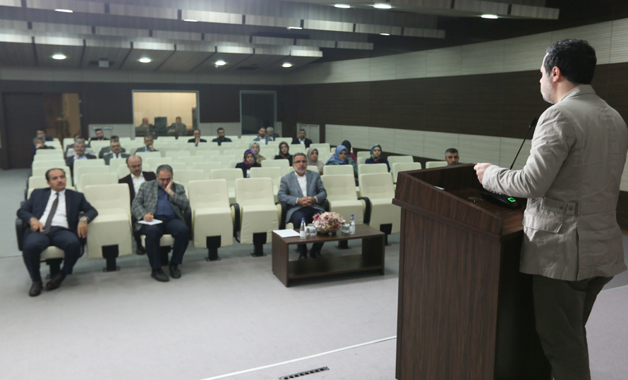 Din İşleri Yüksek Kurulu Tarafından "Para ve Enflasyon" Konulu Seminer Düzenlendi