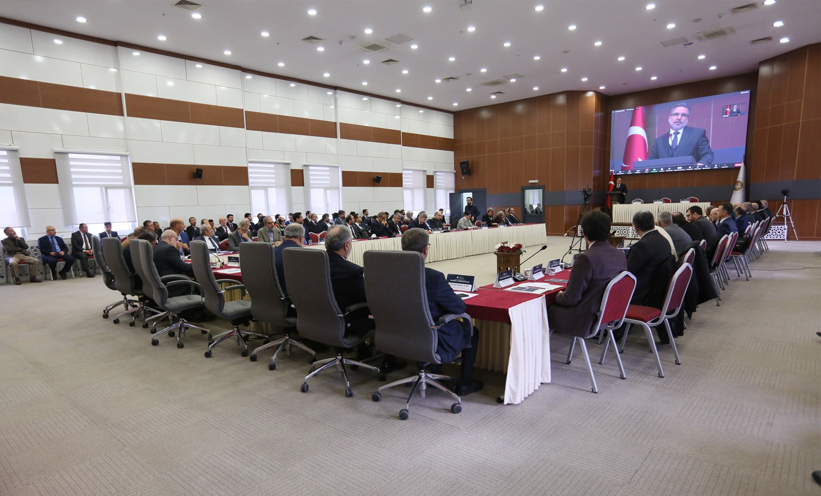 "Selefîlik ve Tarihî Arka Planı" konulu istişare toplantısı düzenlendi