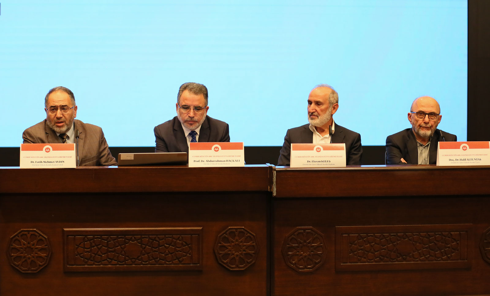 Cumhuriyetin 100. Yılında Fetva Hizmetleri