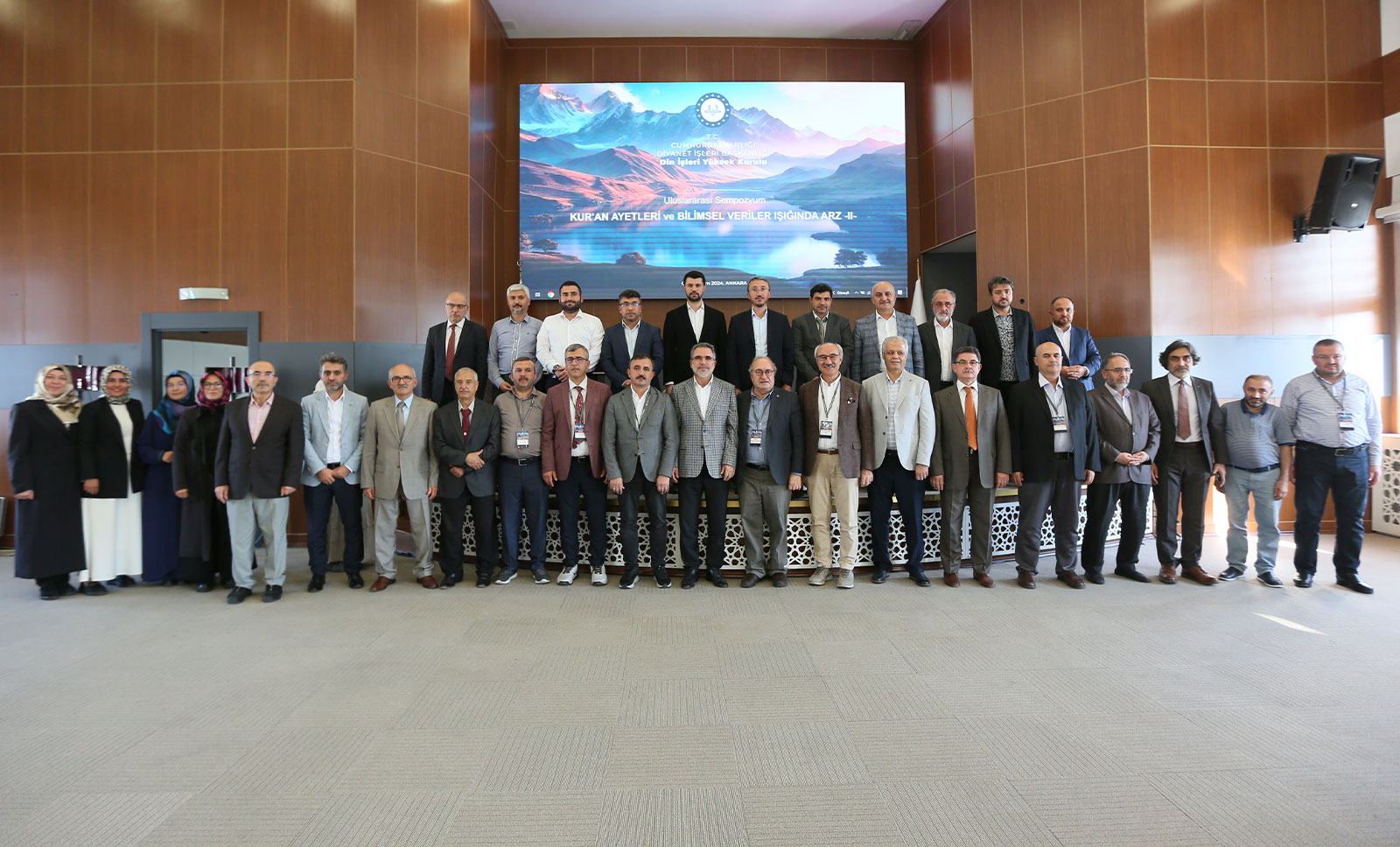 Uluslararası Kur'an Ayetleri ve Bilimsel Veriler Işığında Arz - I ve II Sempozyumları Yapıldı