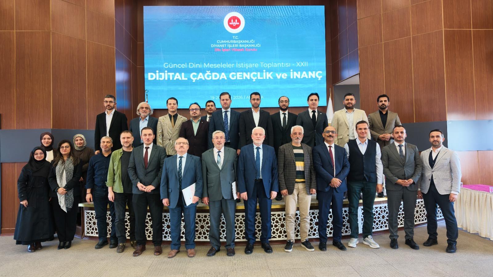 Dijital Çağda Gençlik ve İnanç
